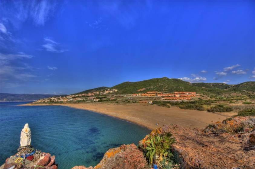 Waterfront Apartments Bosa Porto Alabe Exterior photo
